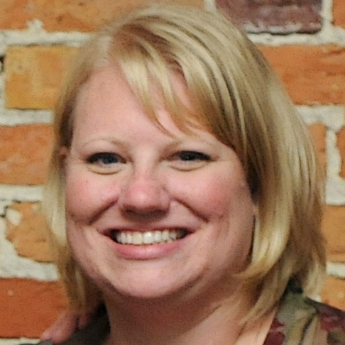 Katherine Holmes Photo 9