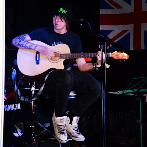 James Cropper Photo 7