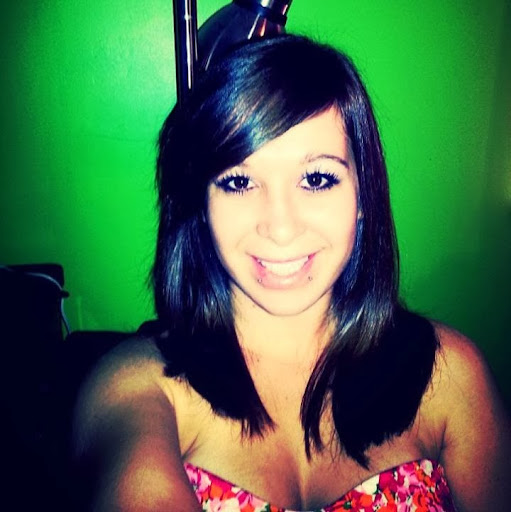 Lindsay Bishop Photo 11
