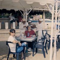 Marilyn Sparks Photo 32