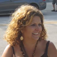 Deborah Waite Photo 9