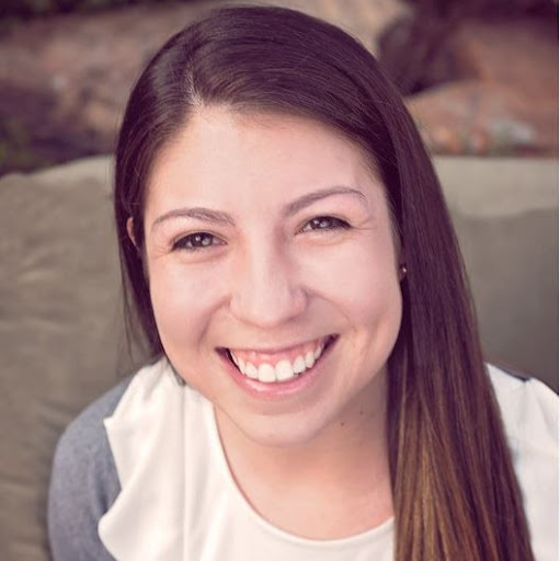 Jenny Mendoza Photo 16