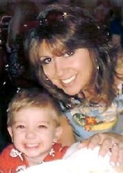 Shelly Davis Photo 37