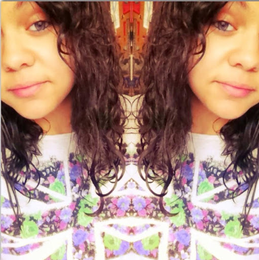 Rachel Lawrence Photo 24