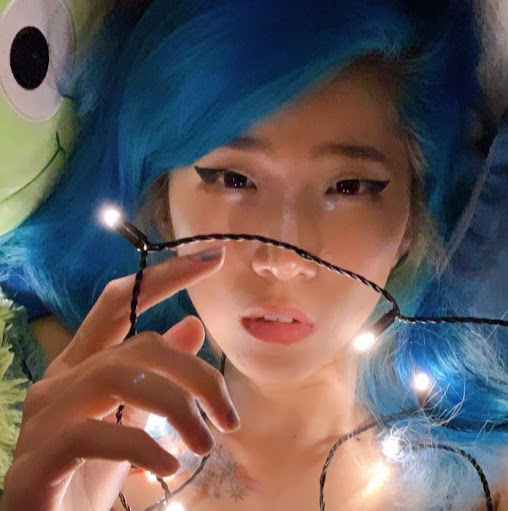 Wei Wu Photo 38