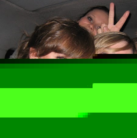 Sarah Arnold Photo 29