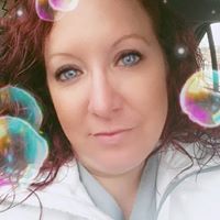 Michelle Tompkins Photo 19