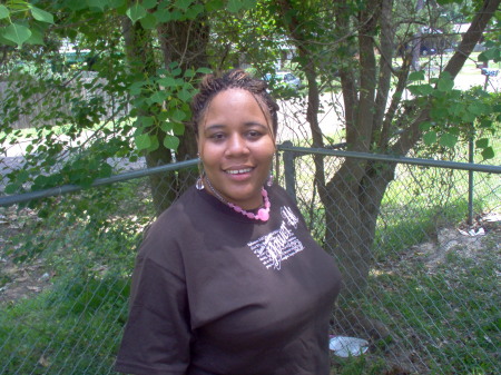 Kelly Rhone Photo 6