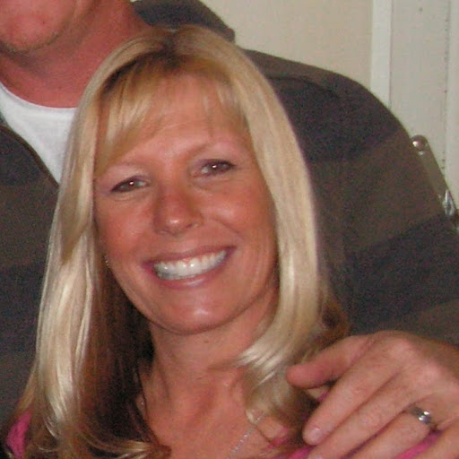 Connie Olson Photo 48