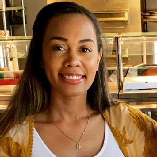 Lydia Crump Photo 14