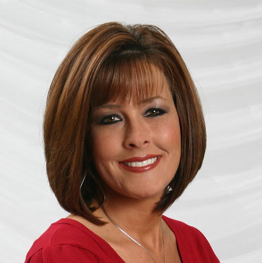 Renee Lambert Photo 37