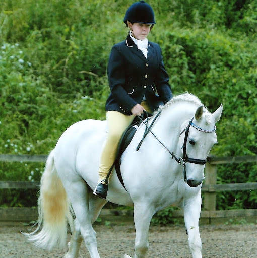 Megan Henry Photo 16