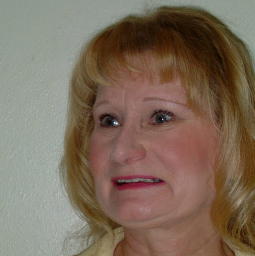 Lucinda Lewis Photo 35