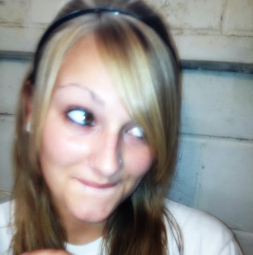 Kara O'Connor Photo 9