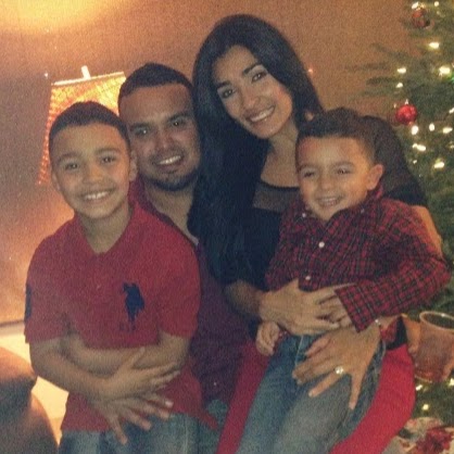 Cindy Escobar Photo 12