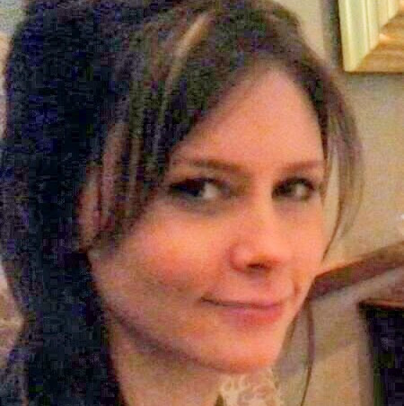 Jennifer Thibault Photo 16
