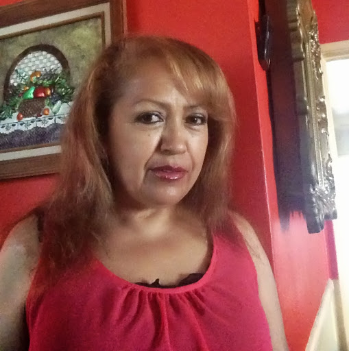 Maria Araiza Photo 10