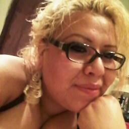 Becky Castillo Photo 15