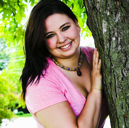 Jessica Cardwell Photo 22