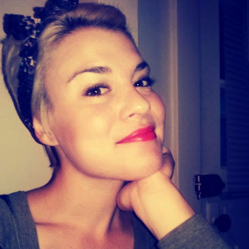 Casey Cartwright Photo 31