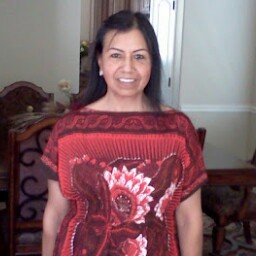 Rebecca Zamora Photo 12