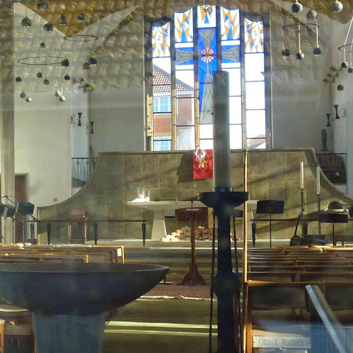 Neil Atkinson Photo 35