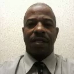 Stephen Halliburton Photo 2