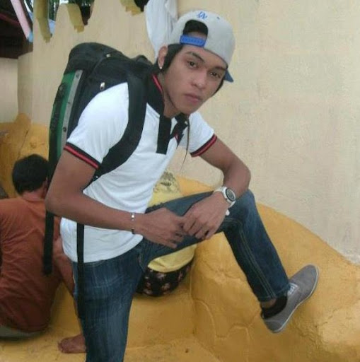 Raymond Villanueva Photo 24