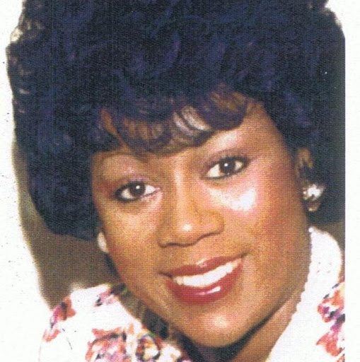 Selina Johnson Photo 18