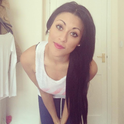 Shannon Pearce Photo 7