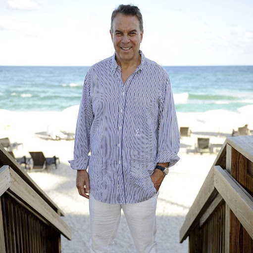 Daniel Christopher Photo 22