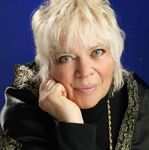 Lynn Logan Photo 36
