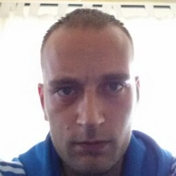 Andrew Howarth Photo 13