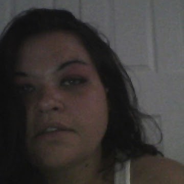 Kristina Oliver Photo 14