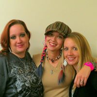Kristin Powers Photo 20