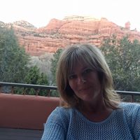 Michelle Presley Photo 18