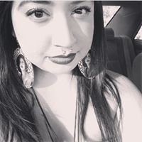 Janet Valenzuela Photo 10