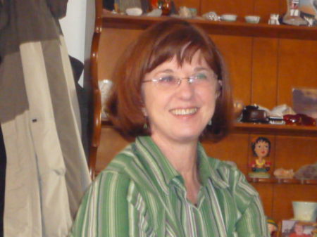 Sharon Davis Photo 23