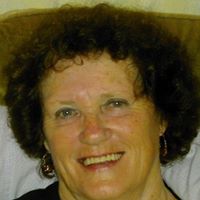 Catherine Phipps Photo 12