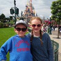 Sarah Hocking Photo 12