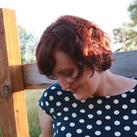 Sarah Kendrick Photo 34