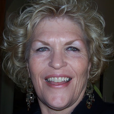 Bobbie Brooks Photo 16