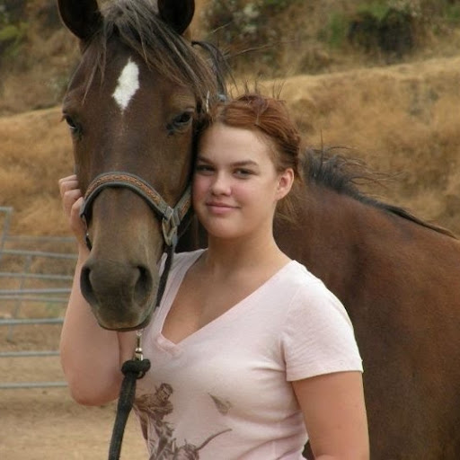 Kristen Powell Photo 26