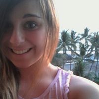 Carolyn Spring Photo 22