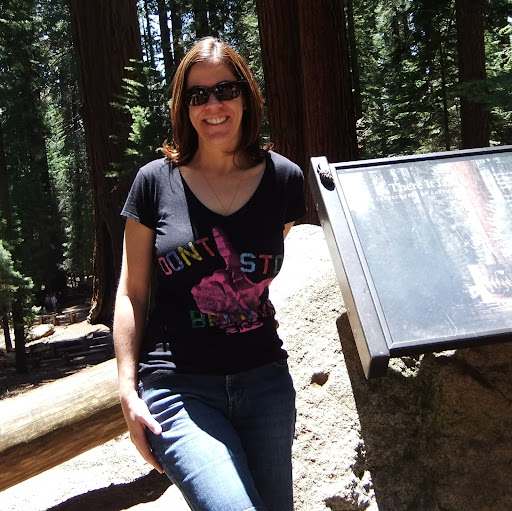 Michelle Mclaughlin Photo 19