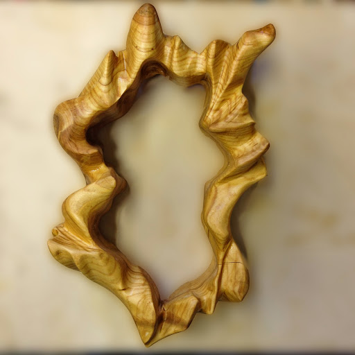 Daniele Martinez Photo 4