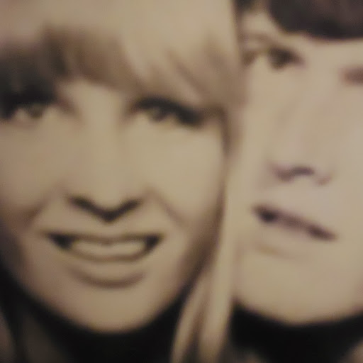 Susan Benton Photo 48