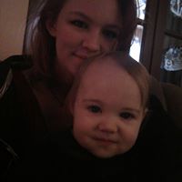 Elizabeth Waller Photo 17