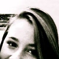 Maria Tovar Photo 11