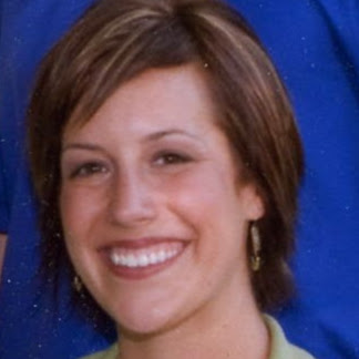 Jennifer May Photo 27